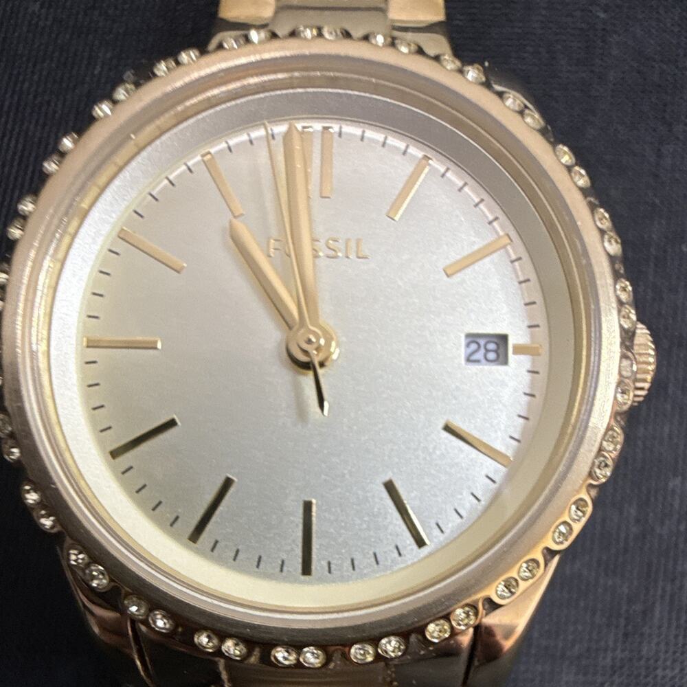 Fossil Women's BQ-3375 Wristwatch New Battery 5.75” Band 34mm Case Gold (G19)
